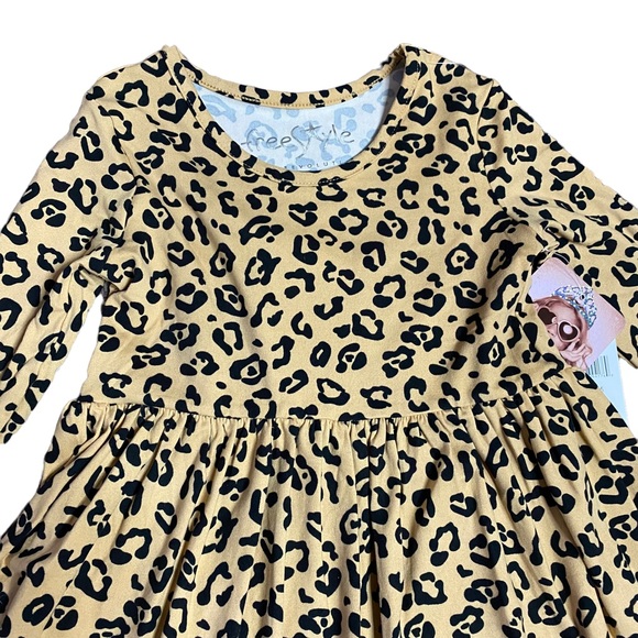 Freestyle Revolution | Girls 2pc Outfit Set Size 5 NWT - Picture 5 of 7